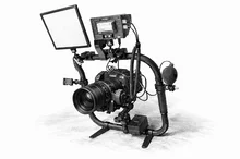 Verwacklungsfreie Aufnahmen mit professionellen Kameras und Glimble-Technik.